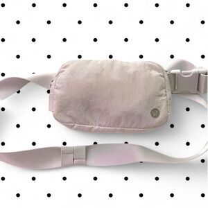 Lululemon white creme belt bag